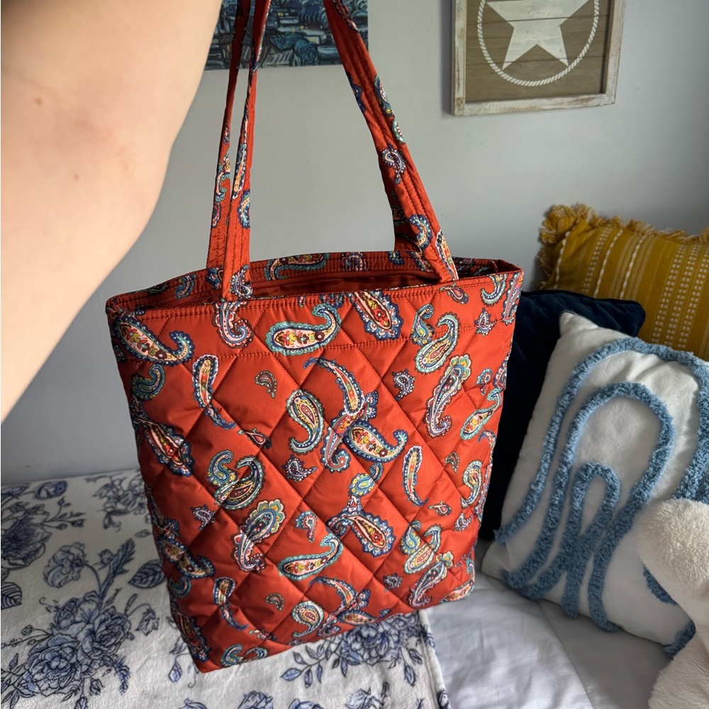 Vera Bradley Orange Small North South Tote Bag NEW WITH TAGS - Picture 3 of 8